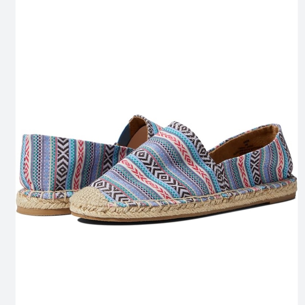 Minnetonka Pam Espadrille NWT